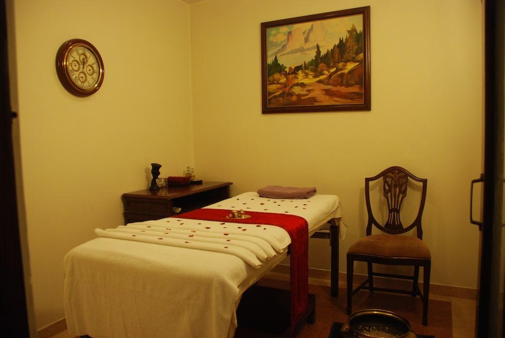 Hotel Namah Nainital, A Member Of Radisson Individuals Retreats Esterno foto