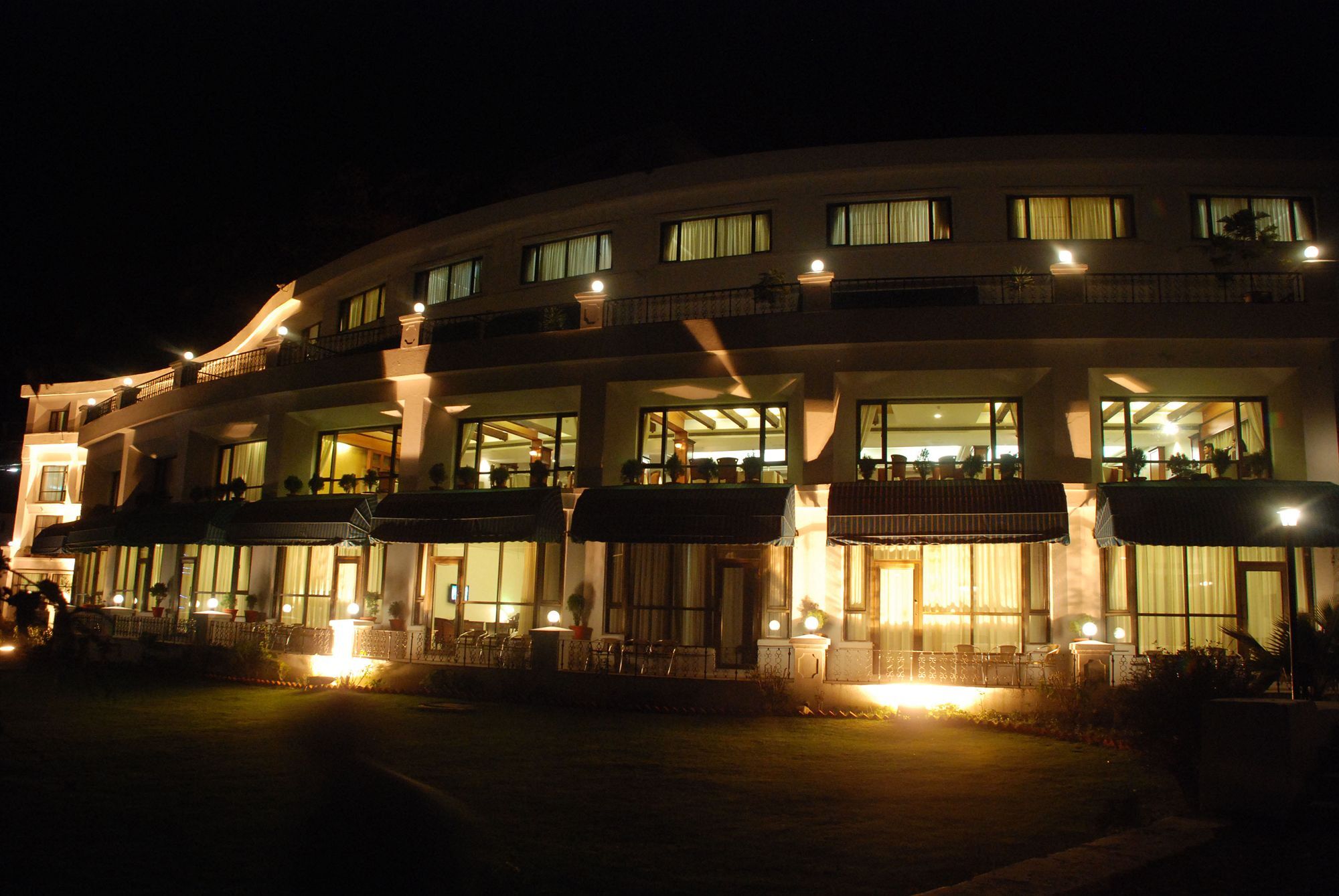 Hotel Namah Nainital, A Member Of Radisson Individuals Retreats Esterno foto